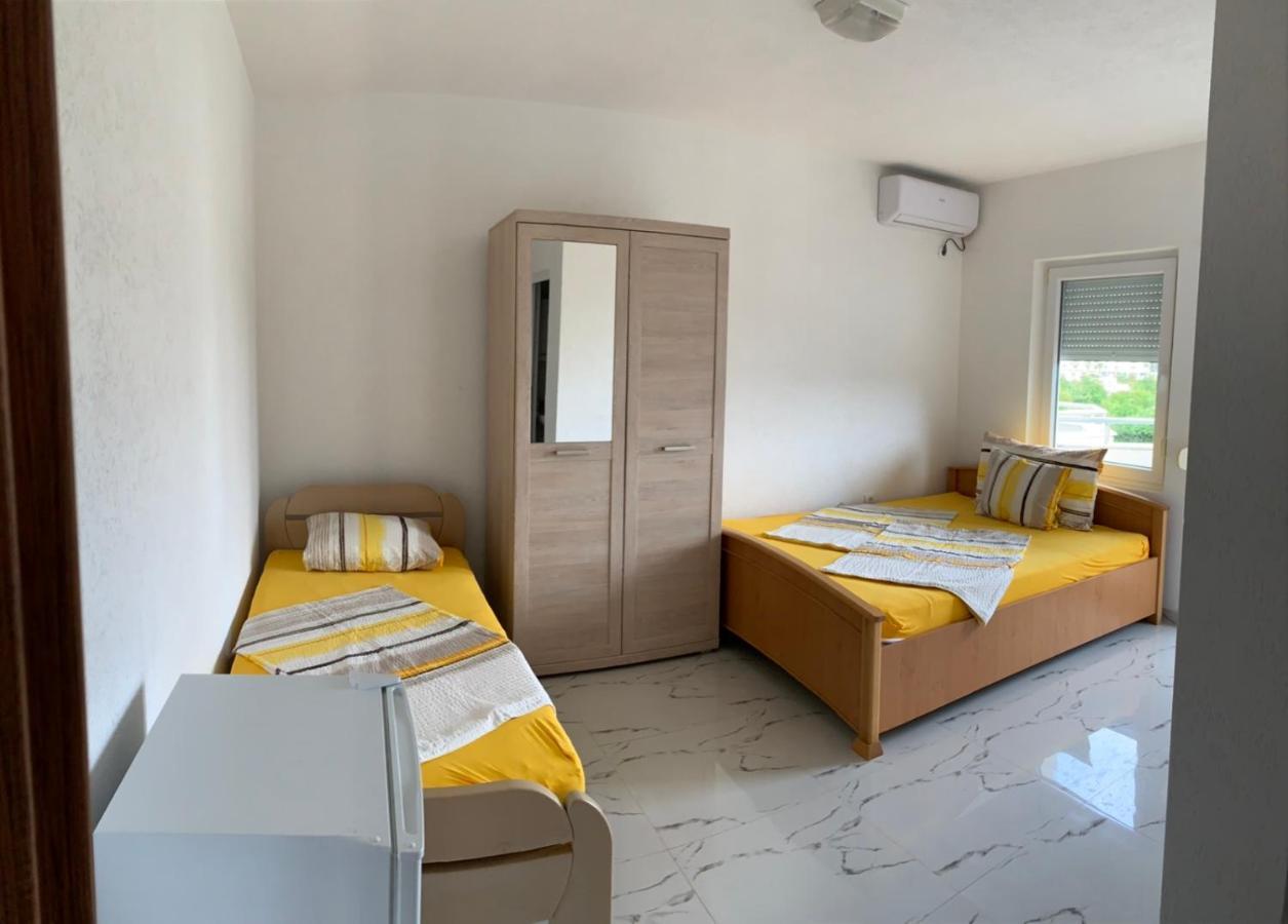 Il Freddo Apartments Ülgün Dış mekan fotoğraf