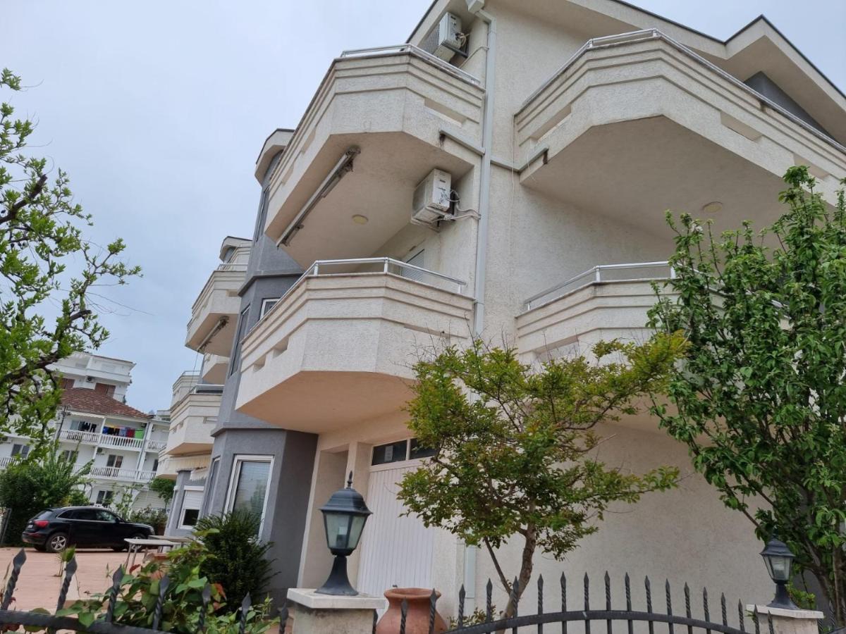 Il Freddo Apartments Ülgün Dış mekan fotoğraf